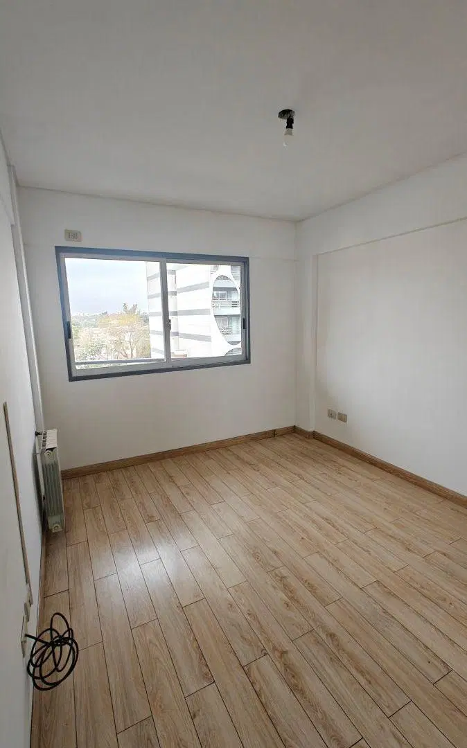 Departamento 2 ambientes al frente / América 451 3
