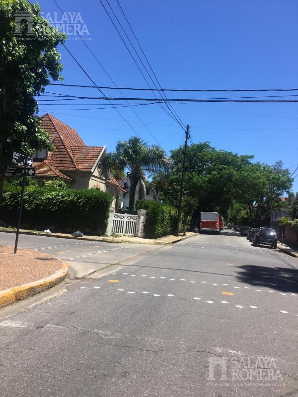 Venta Casa en Olivos Vías/río – Lote Unificado 2