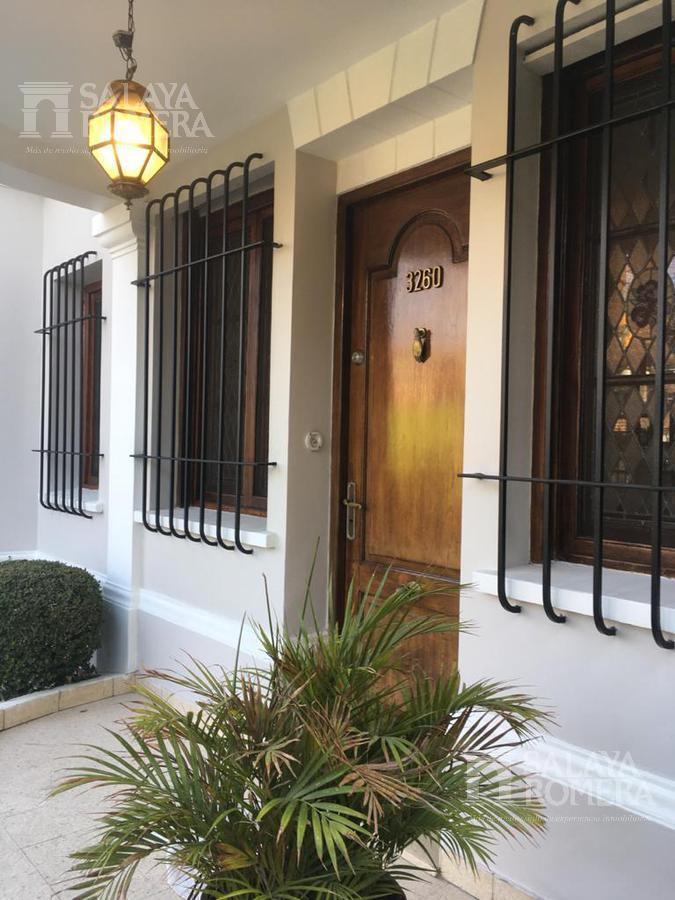 Casa en Venta - 4 Dormitorio - Unica Suite, Hermoso Lote y Jardin - La Lucila 3