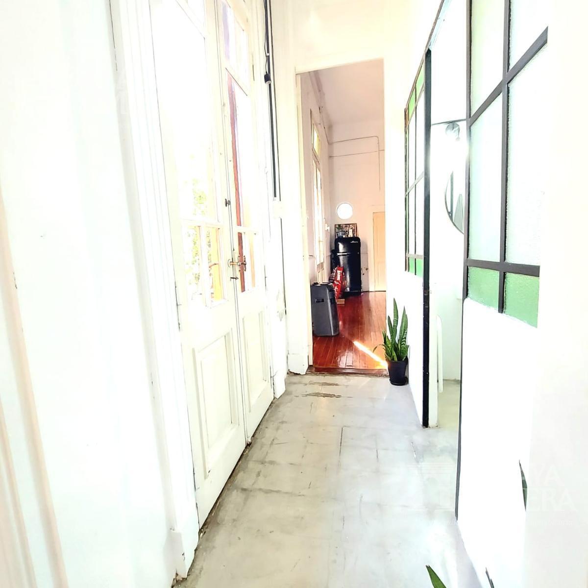 Venta PH con Entrada Independiente con Cochera y Patio 3