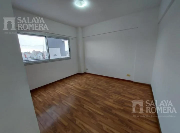 Alquiler departamento de 2 ambientes con terraza propia y cochera fija 4