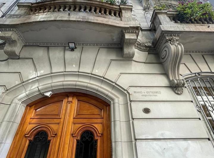Alquiler Amoblado 4 ambientes Piso de Estilo Frances 3