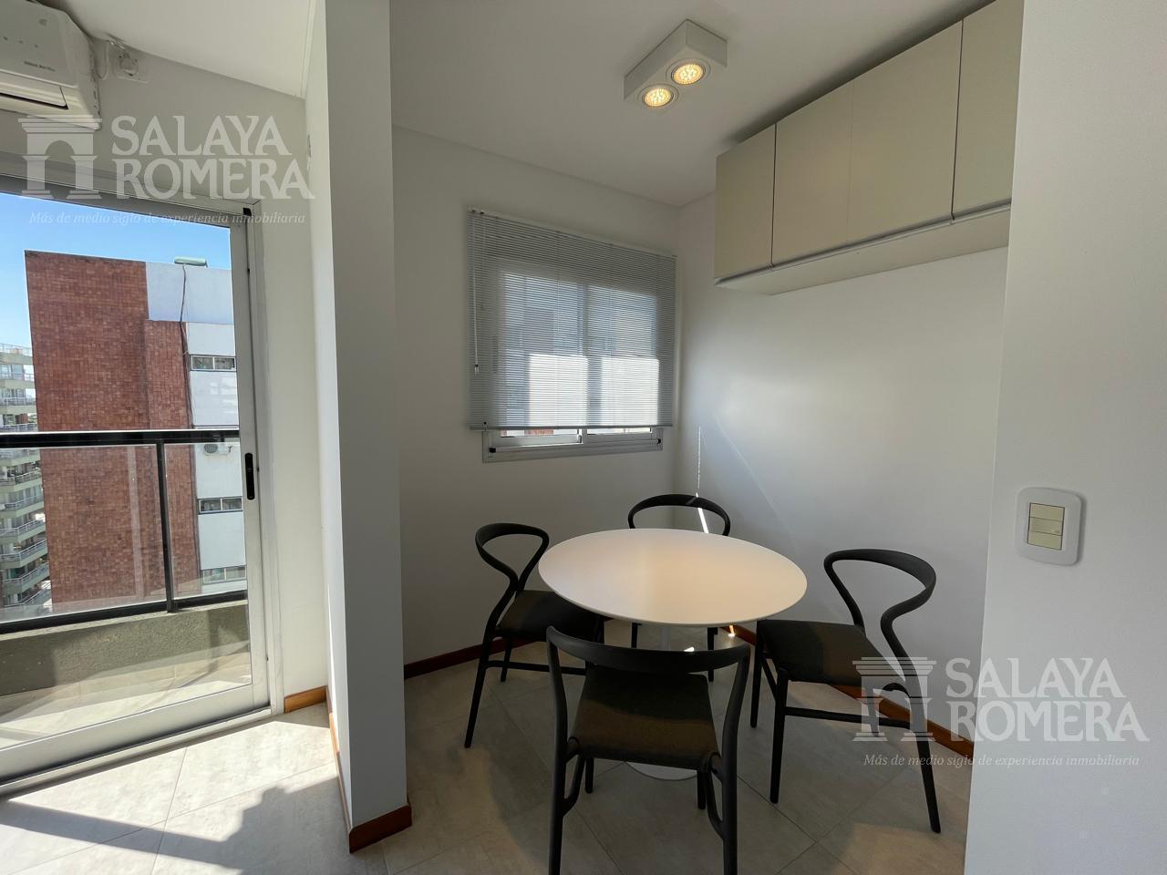 Foto de Departamento penthouse Alquiler temporario 4 /5 ambientes - Olivos, imagen 5