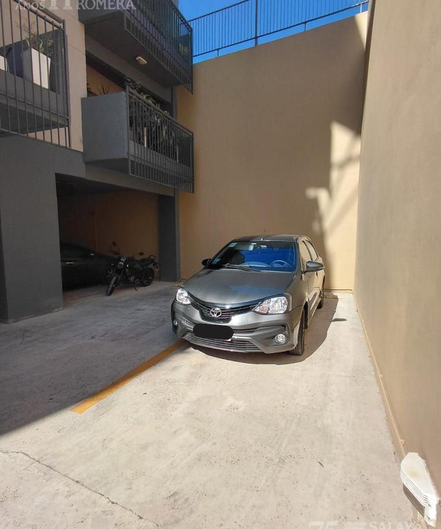 Cochera en Venta sobre Av. San Martín - Vicente López