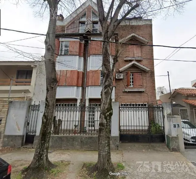 Casa 5 ambientes en olivos 2