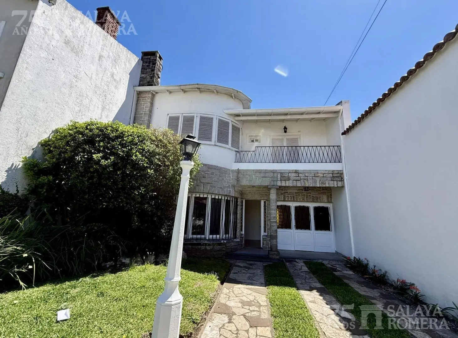 Casa en venta 6 ambientes con jardin y pileta 1