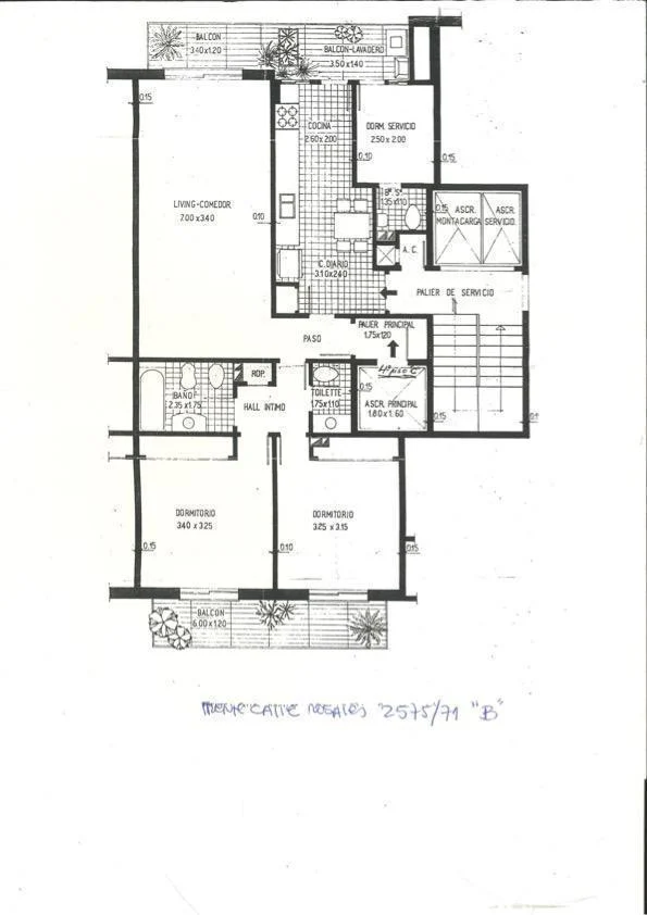 Departamento - Olivos - en venta 4 ambientes - dependencia - cochera y baulera -