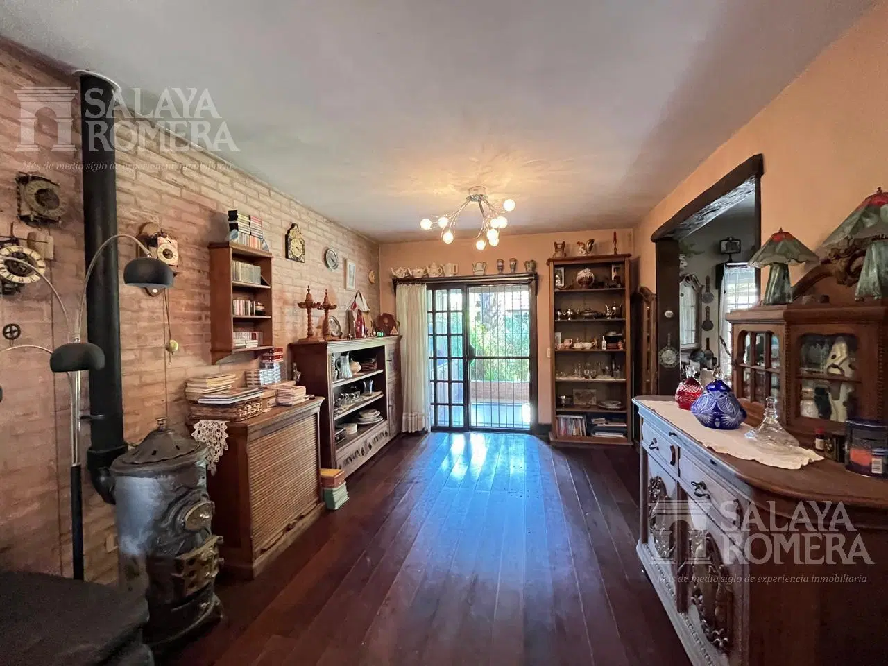 Casa Venta Olivos 5 ambientes lote de 8.66 x 28.86 1