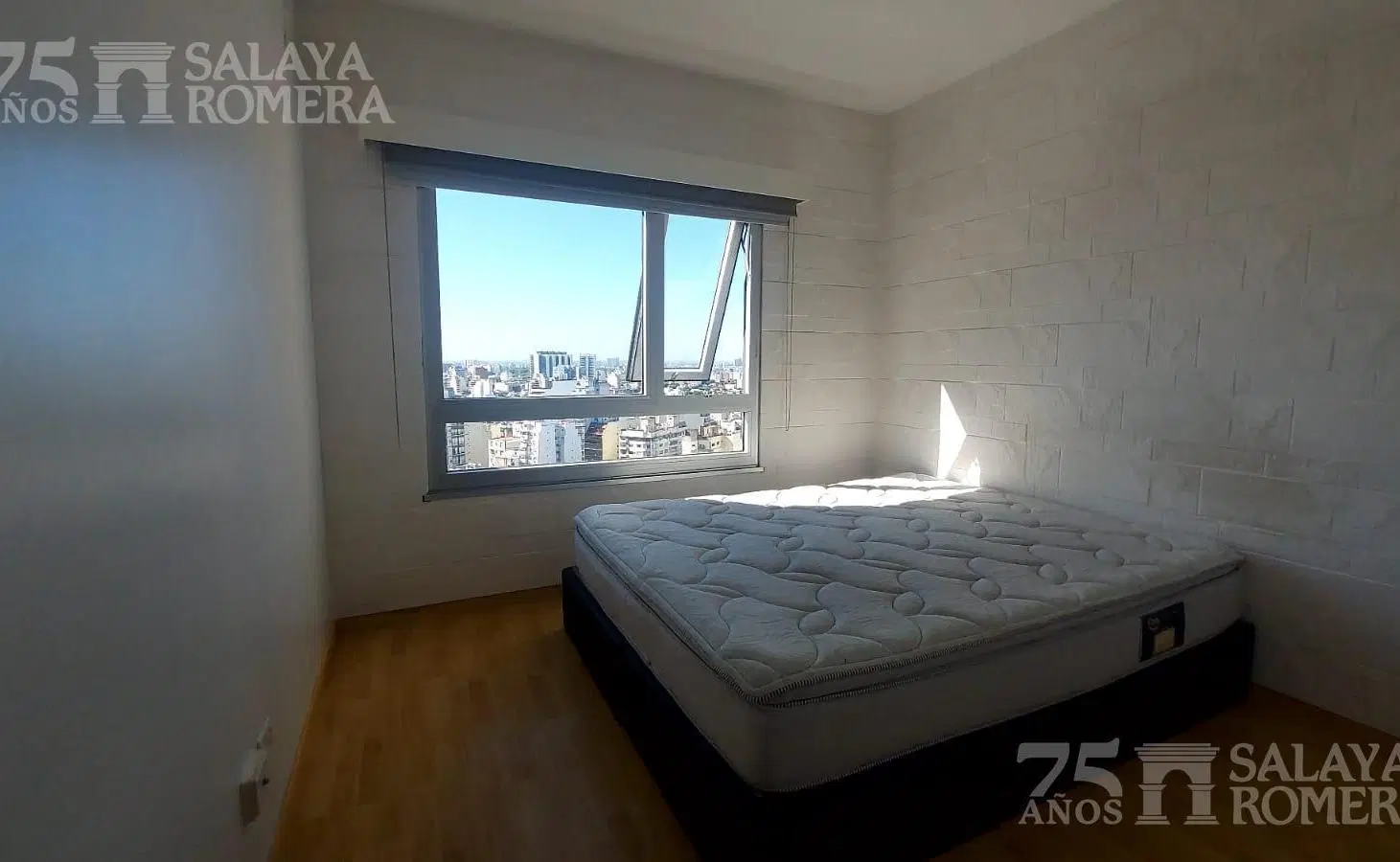 Venta  departamento  3 ambientes Altos Porteños piso alto con vista 8