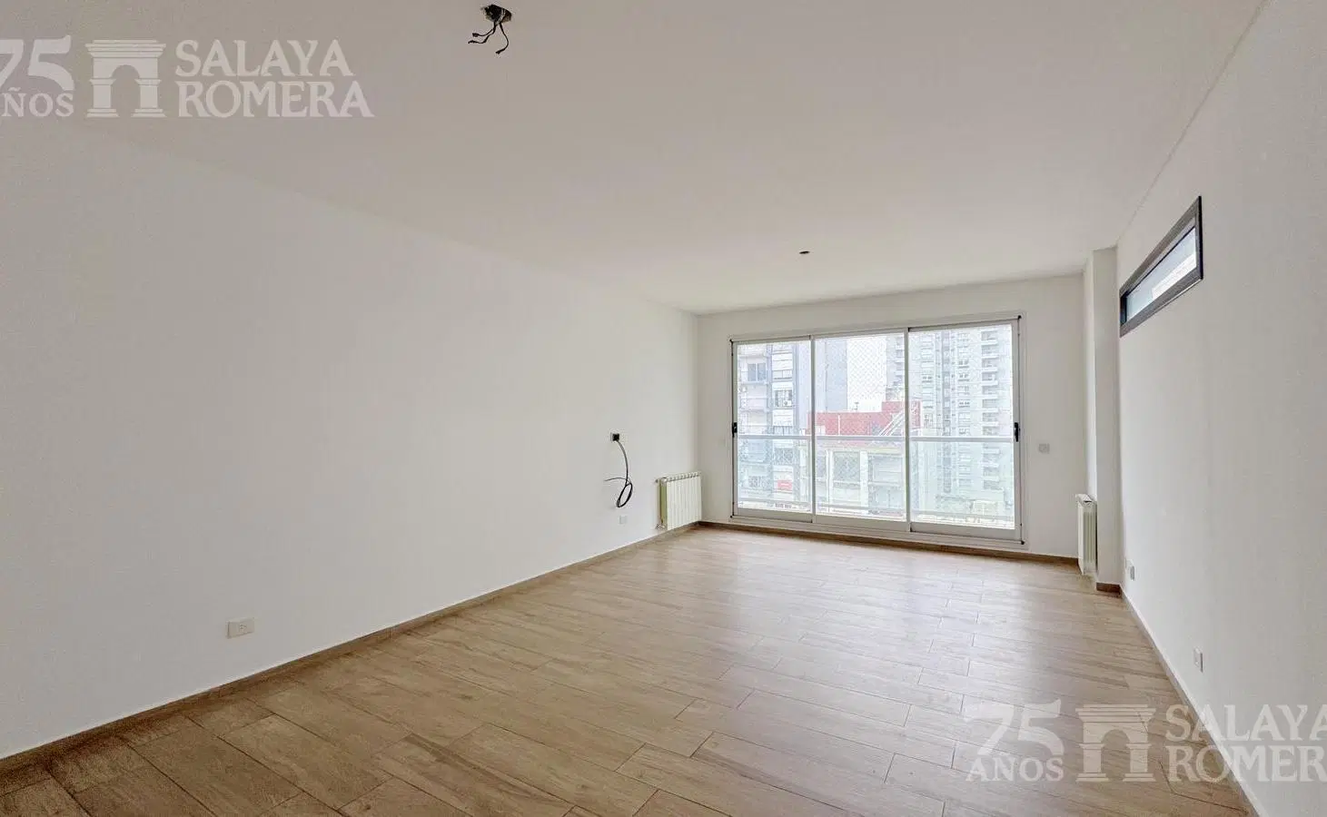 Departamento en alquier 3 ambientes piso entero - EAST - Puerto de Olivos 4