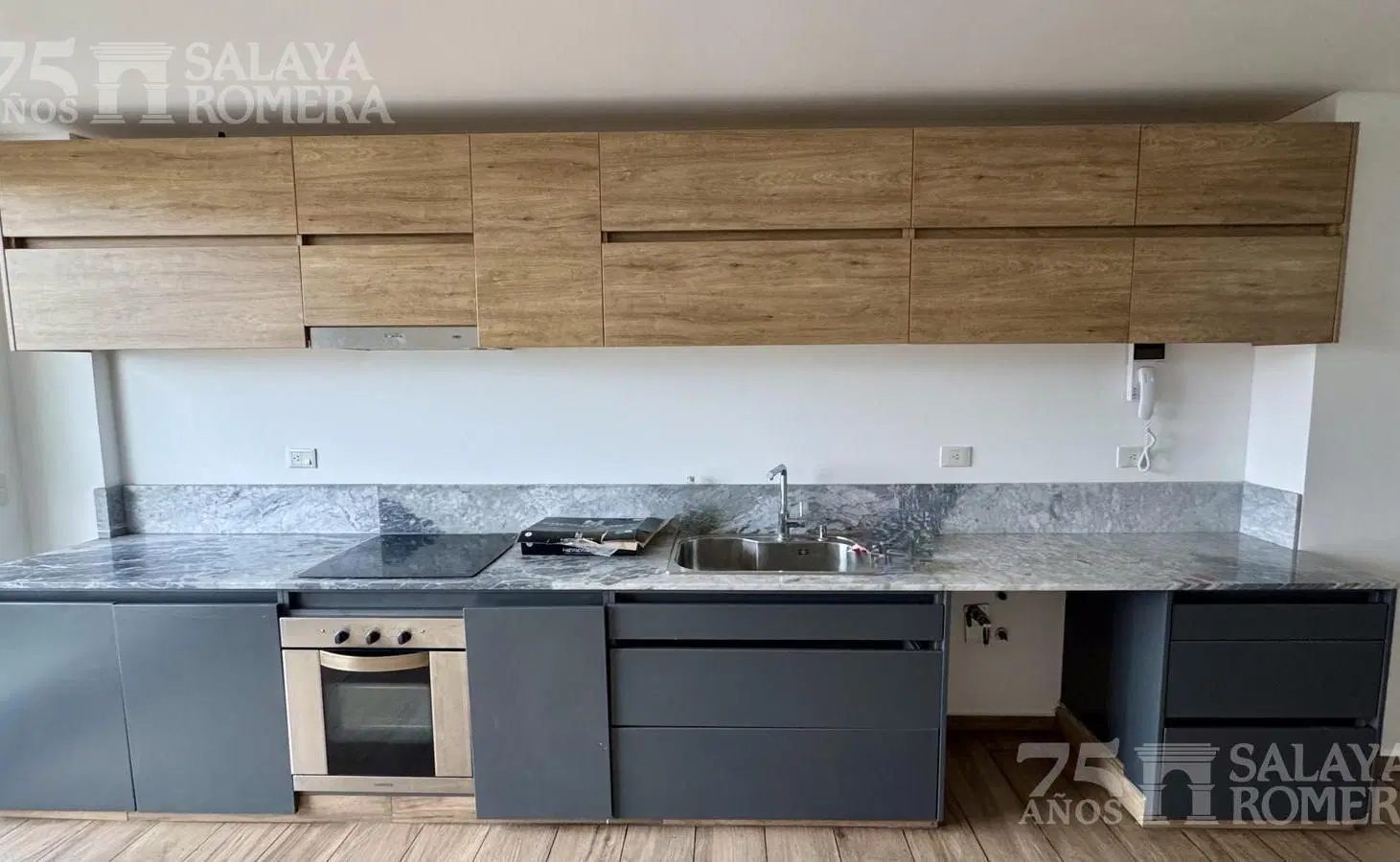 Departamento en alquier 3 ambientes piso entero - EAST - Puerto de Olivos 5