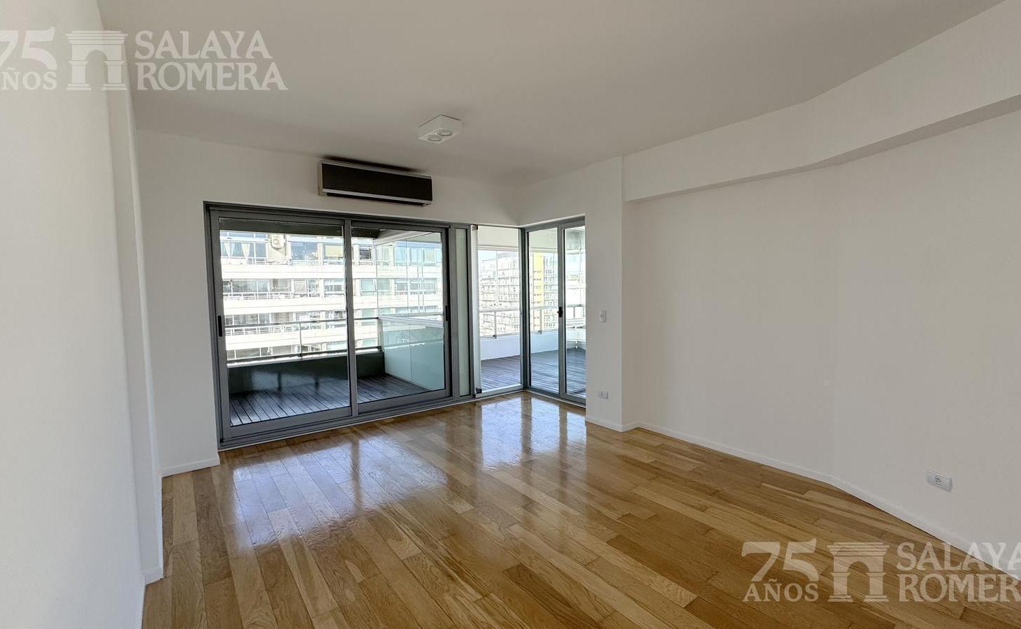 Departamento en venta piso 14 con vista al Rio, Puerto de Olivos