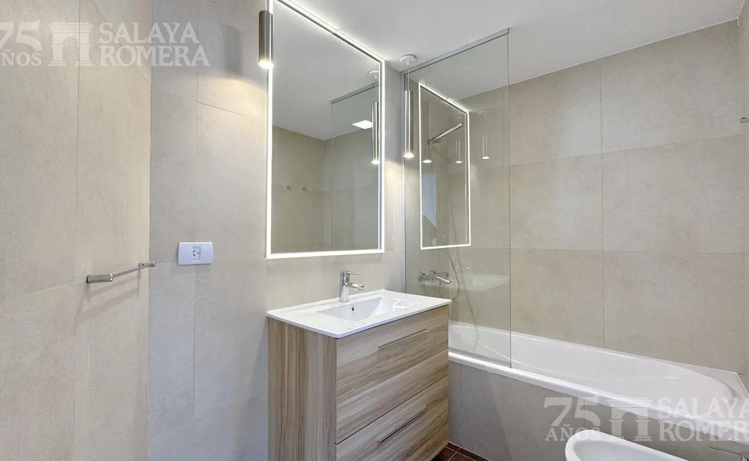 Departamento en venta piso 14 con vista al Rio, Puerto de Olivos 4