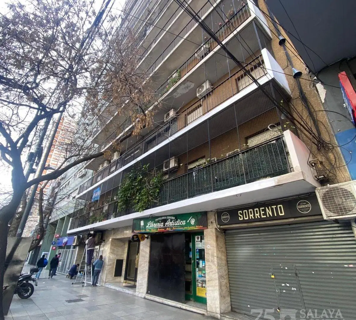 Alquiler Departamento 3 ambientes Av Rivadavia 3
