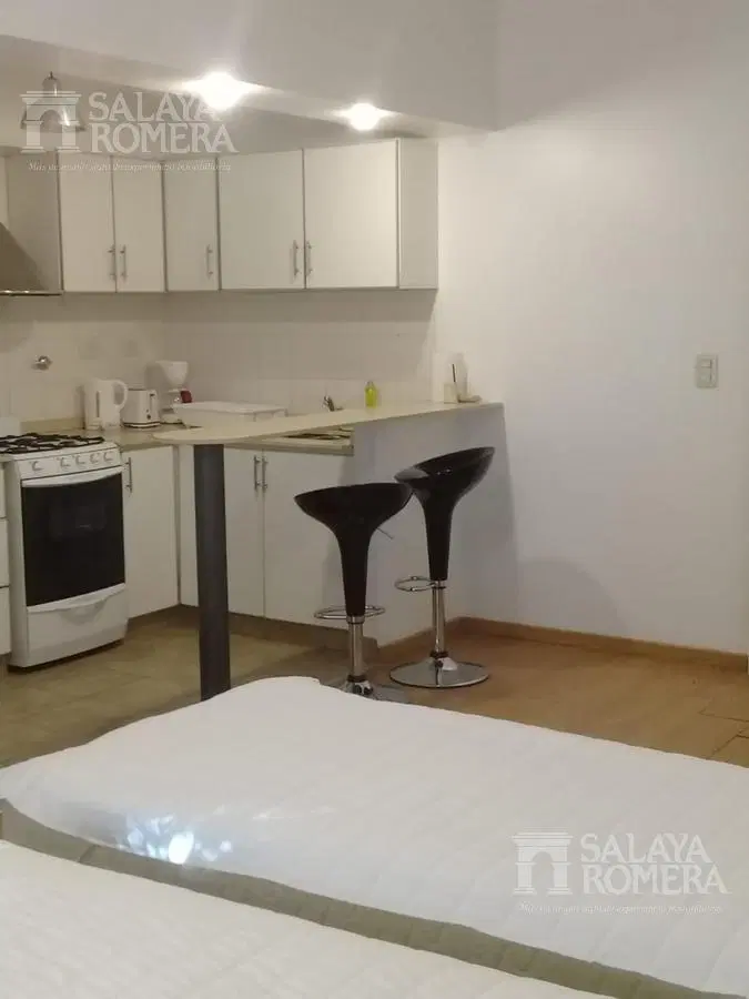 Departamento en alquiler monoambiente  Olivos  con muebles 4