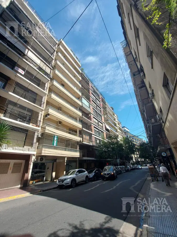 Alquiler Recoleta Monoambiente al frente - Edificio con piscina de nado ! 2