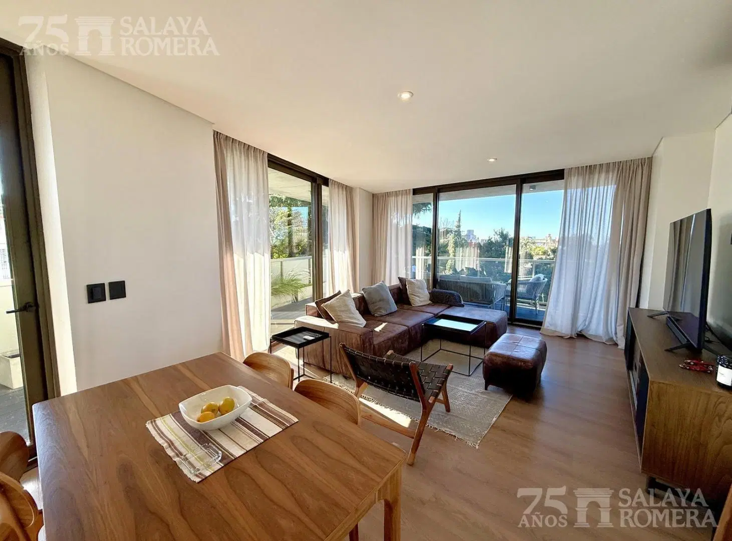Venta Departamento 3 ambientes cochera y baulera en Torre Barlovento 3