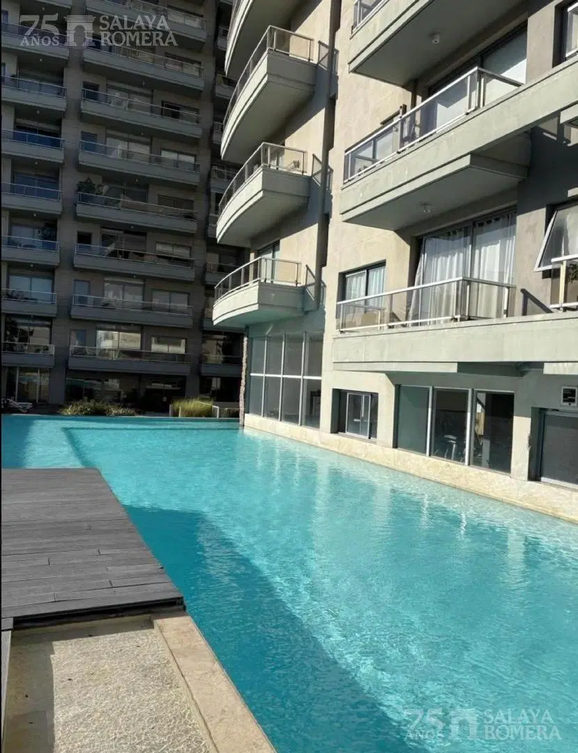 Alquiler Departamento de 2 ambientes en  Torre Brisa 2