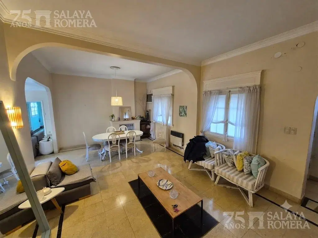 Casa 4 ambientes en Olivos 1