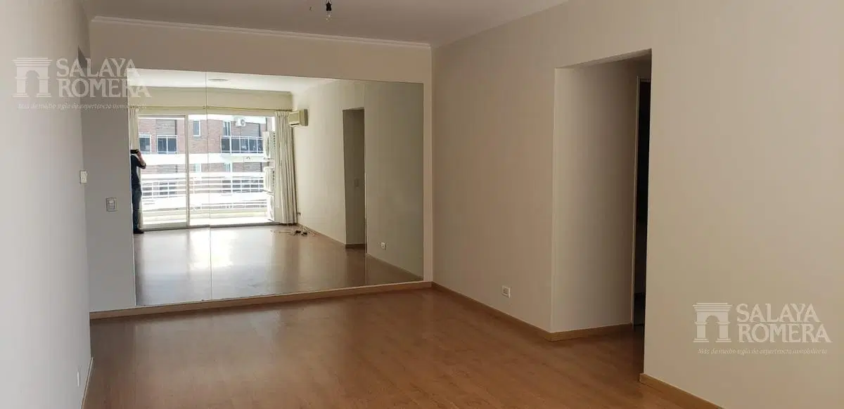 Departamento en alquiler 3 ambientes isla de Olivos 2