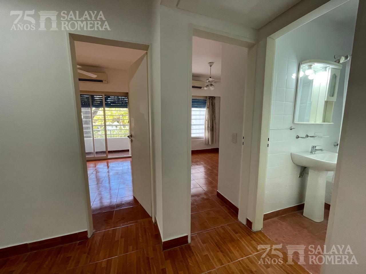 Foto de Venta Departamento 3 ambientes con espacio guardacoche en San Cristobal, imagen 3