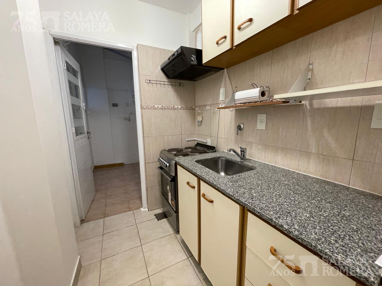 Foto de Alquiler Departamento 2 ambientes Recoleta Av Pueyrredon y Guido, imagen 3