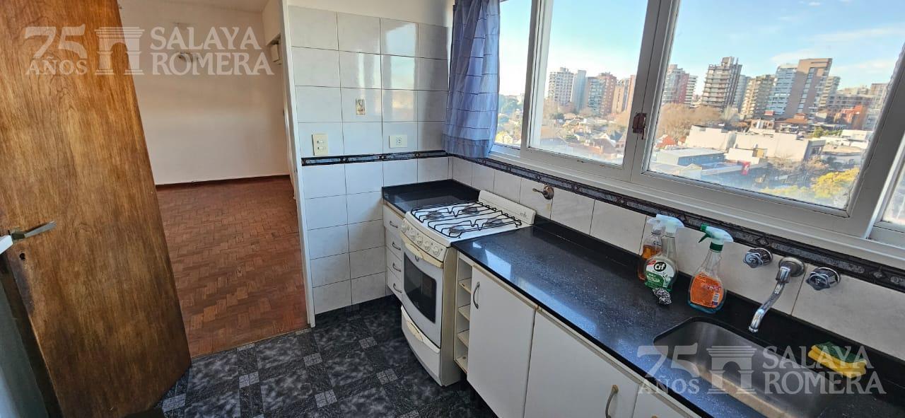 Foto de Departamento en alquiler 2 ambientes Martinez piso alto luminoso, imagen 4