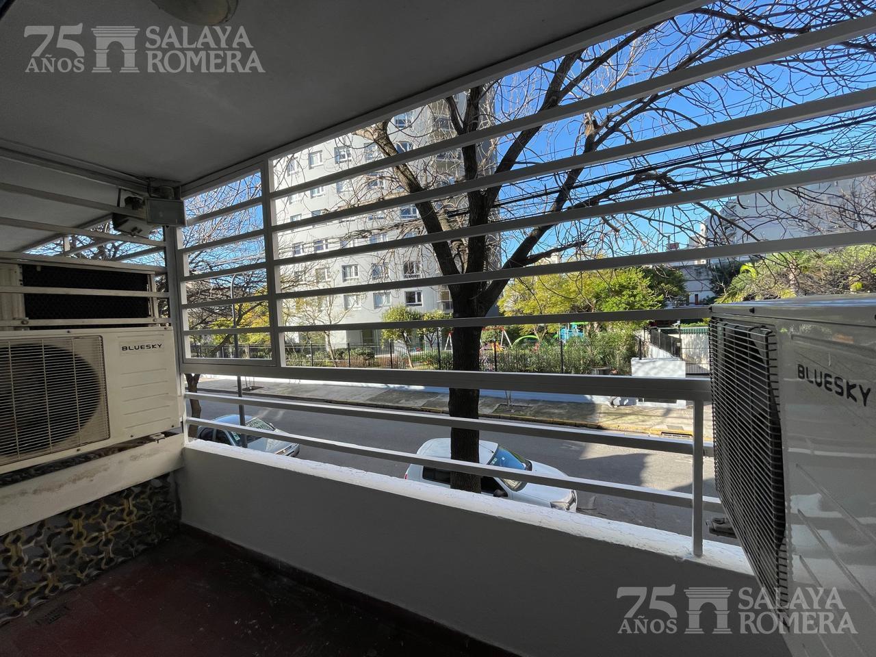 Foto de Venta Departamento 3 ambientes con espacio guardacoche al frente, imagen 2