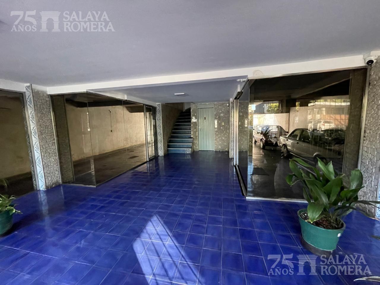 Foto de Venta Departamento 3 ambientes con espacio guardacoche al frente, imagen 1