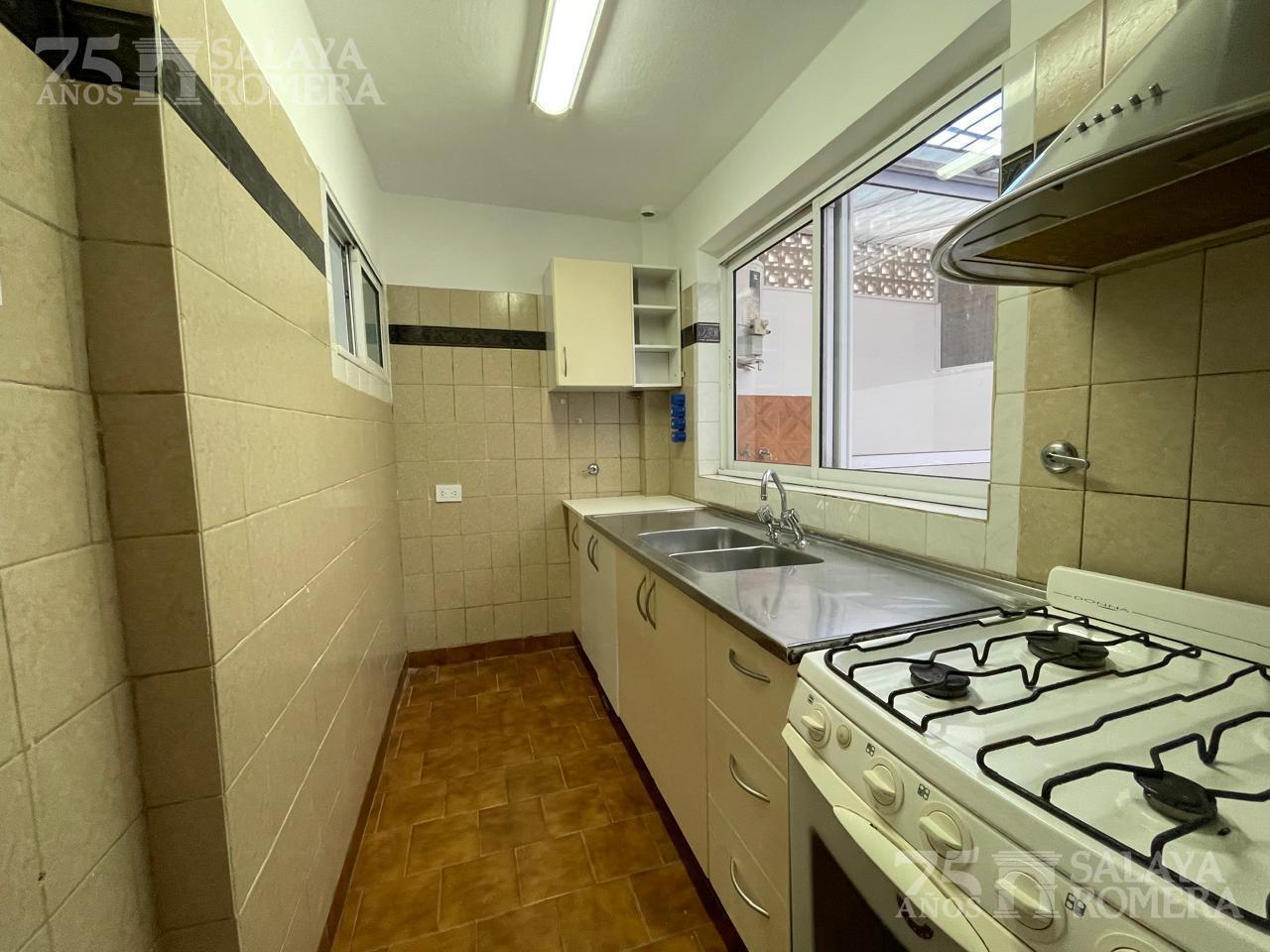 Foto de Venta Departamento 3 ambientes con espacio guardacoche al frente, imagen 4