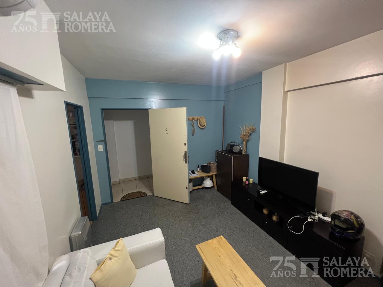 Foto de Venta Departamento 2 ambientes Olivos, imagen 2