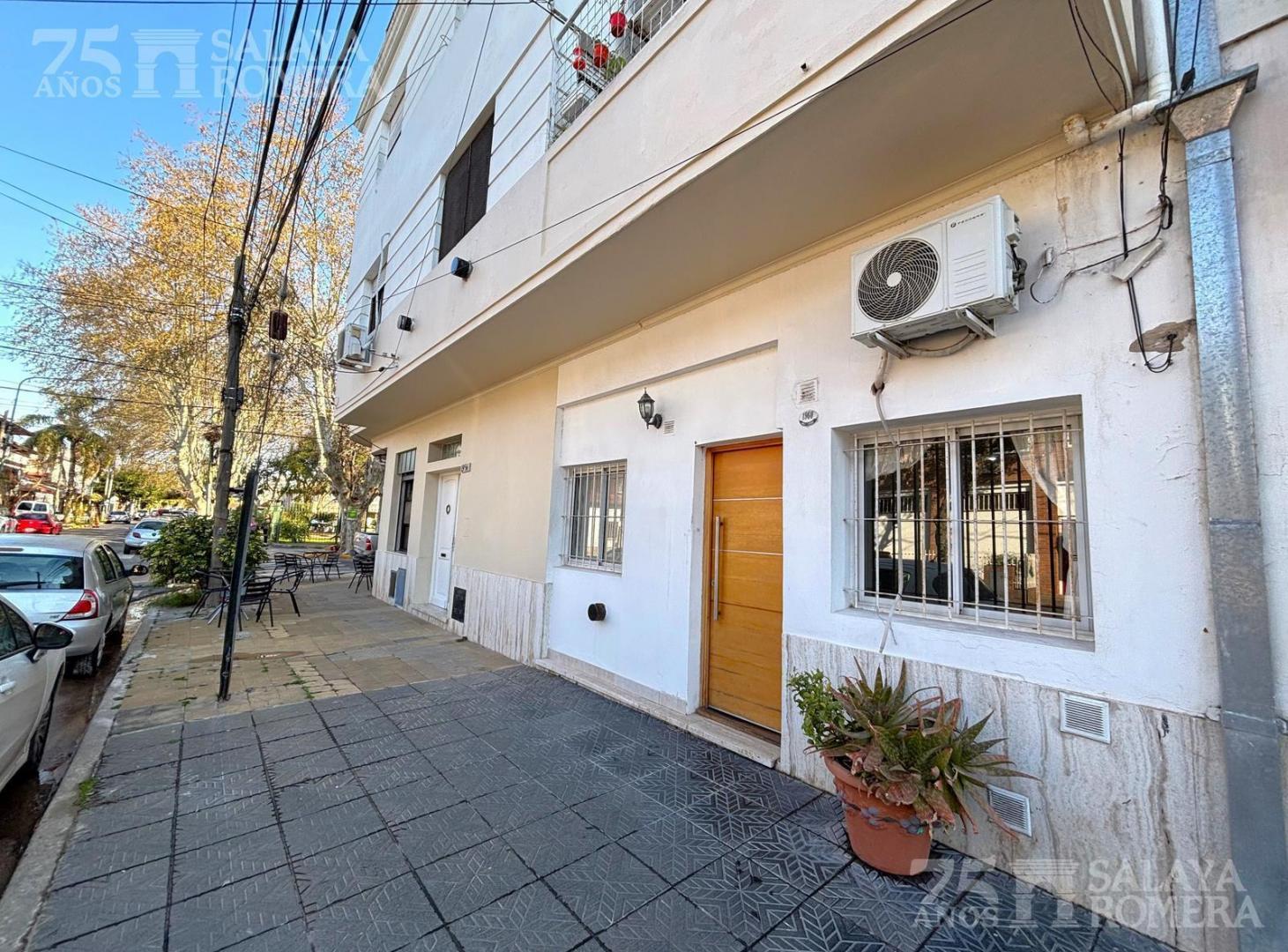 Foto de Venta PH 3 ambientes entrada independiente patio terraza Florida Este, imagen 3