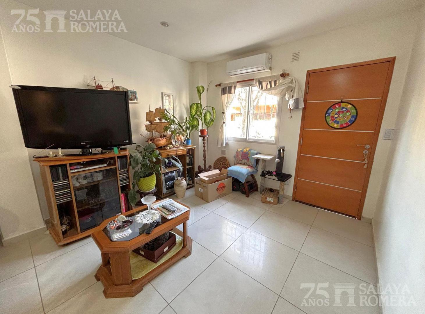 Foto de Venta PH 3 ambientes entrada independiente patio terraza Florida Este, imagen 2