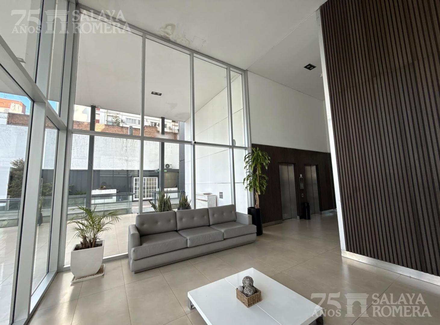 Foto de Departamento en alquiler - Olivos 2 ambientes con cochera, imagen 3