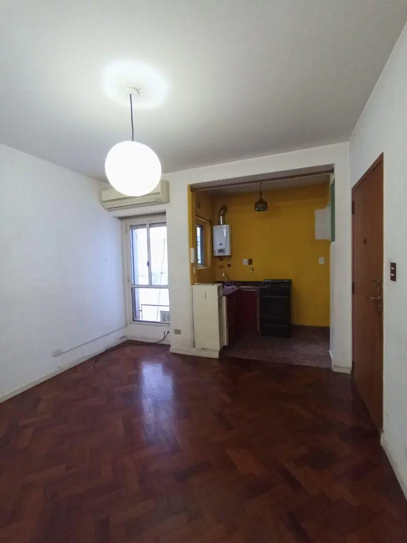 2 ambientes segundo piso por escalera en venta 3