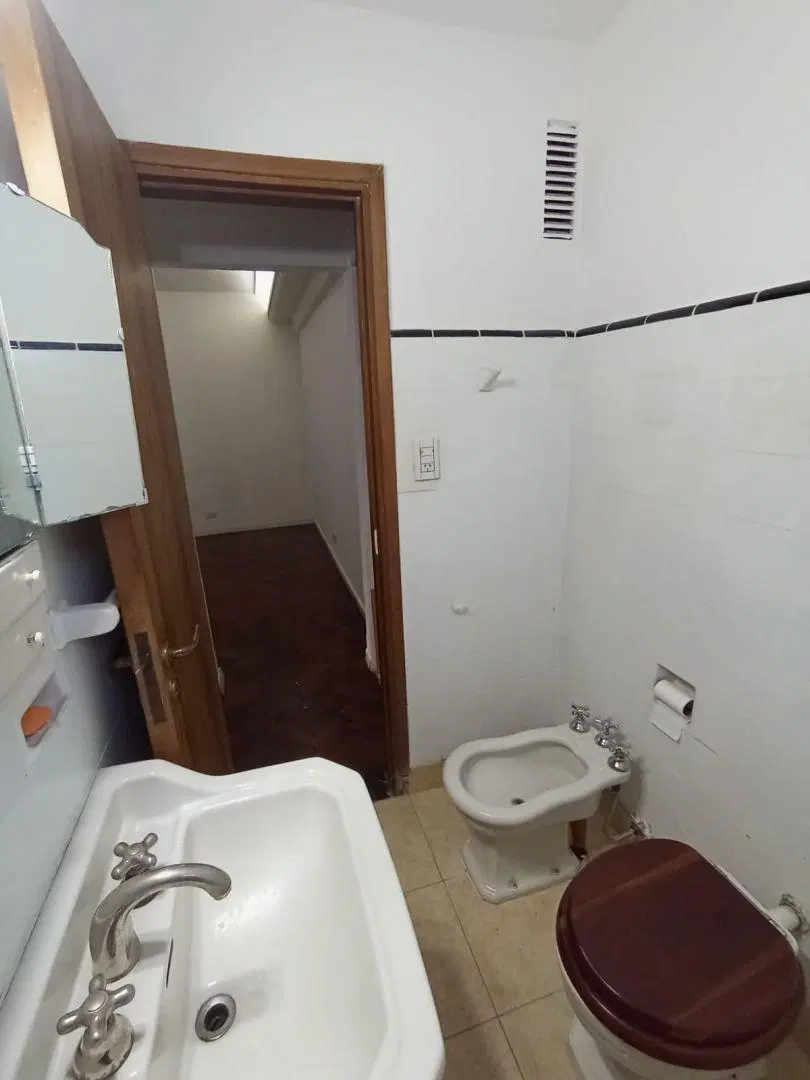 2 ambientes segundo piso por escalera en venta 8