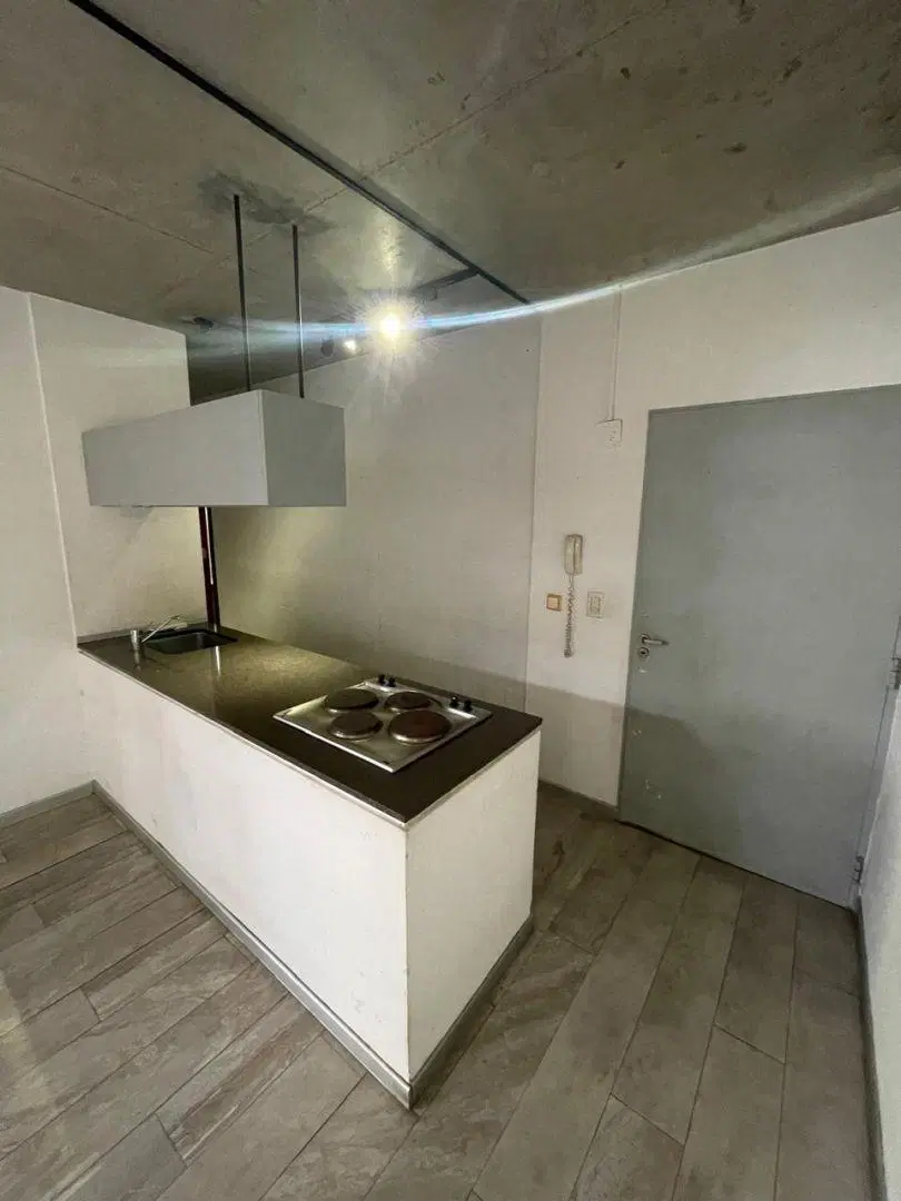 Espectacular Loft 2 Ambientes con Balcón Corrido  Excelente Luminosidad 4