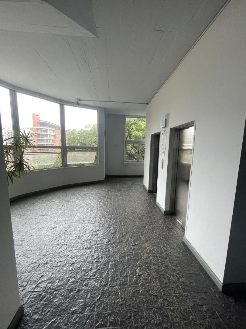 Foto de OFICINA EN EDIFICIO ALGODONERA, C/AMPLIA COCHERA. COLEGIALES, imagen 3
