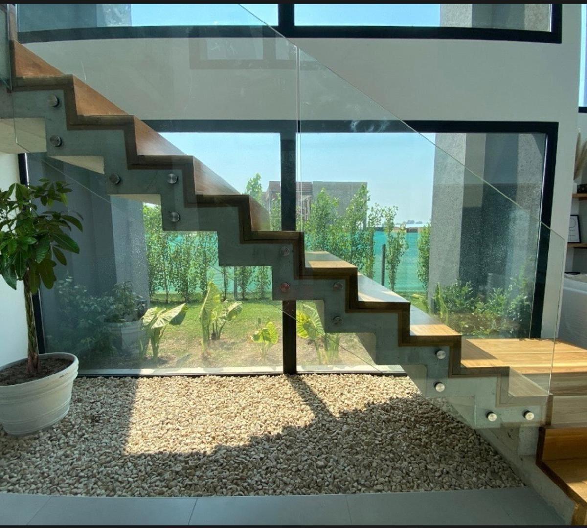 Espectacular Casa Cantón 3