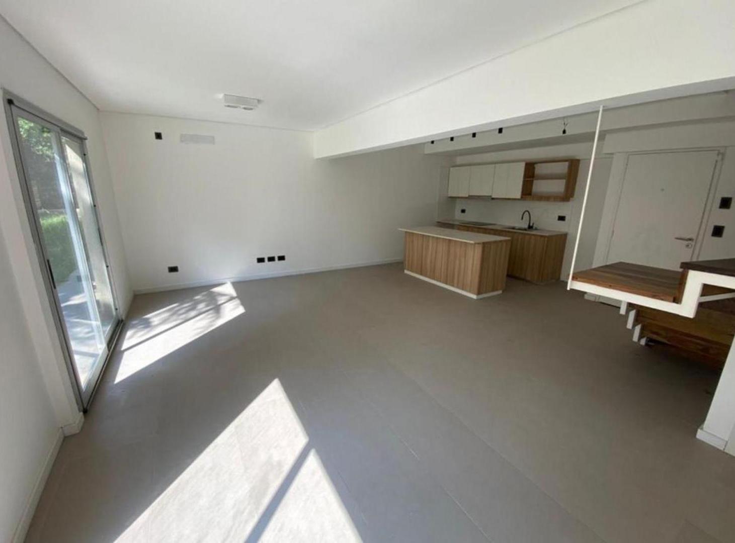 Foto de Duplex en Benavidez Village, imagen 1