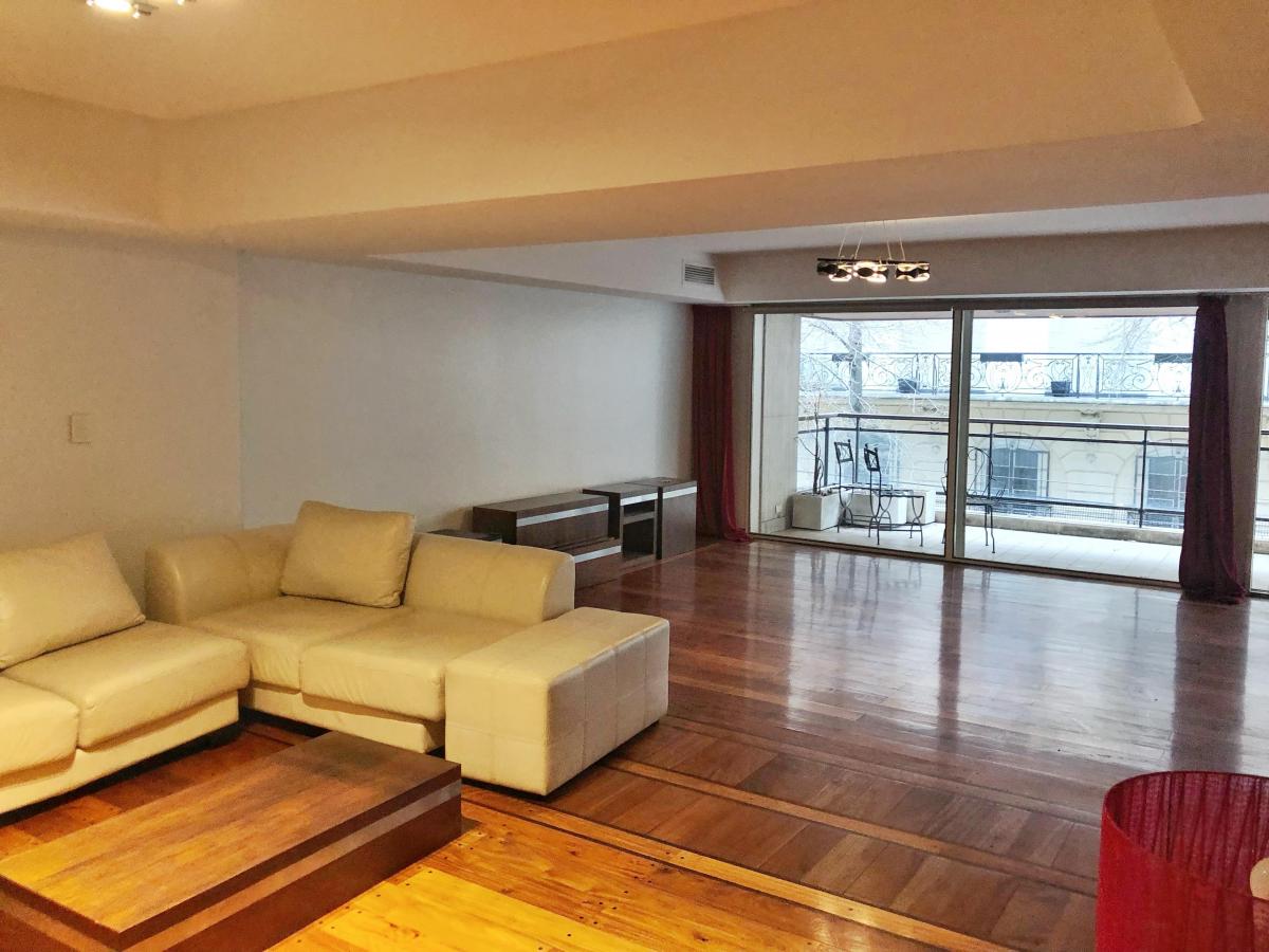 Piso Reciclado en Edificio de Categoría en La Mejor Ubicación de Recoleta 4
