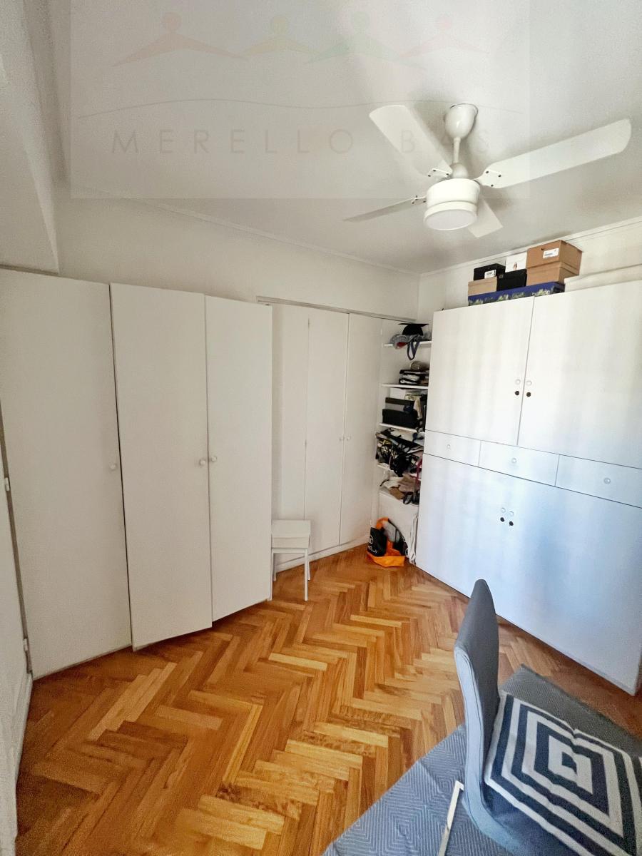 Piso Impecable Refaccionado con Cochera y Baulera en Exclusiva Zona de Recoleta 1
