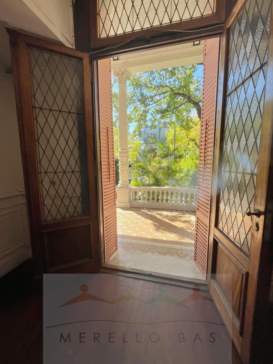 Local Comercial/oficinas en Casona Patrimonio Histórico en Excelente Ubicación 4