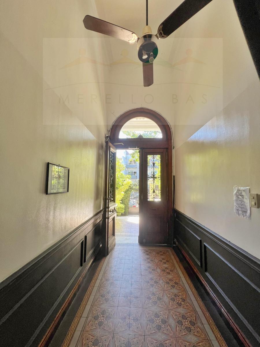 Local Comercial/oficinas en Casona Patrimonio Histórico en Excelente Ubicación 1