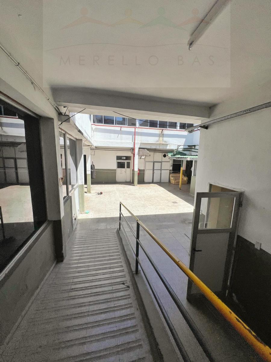 Local Comercial/oficinas en Casona Patrimonio Histórico en Excelente Ubicación 5