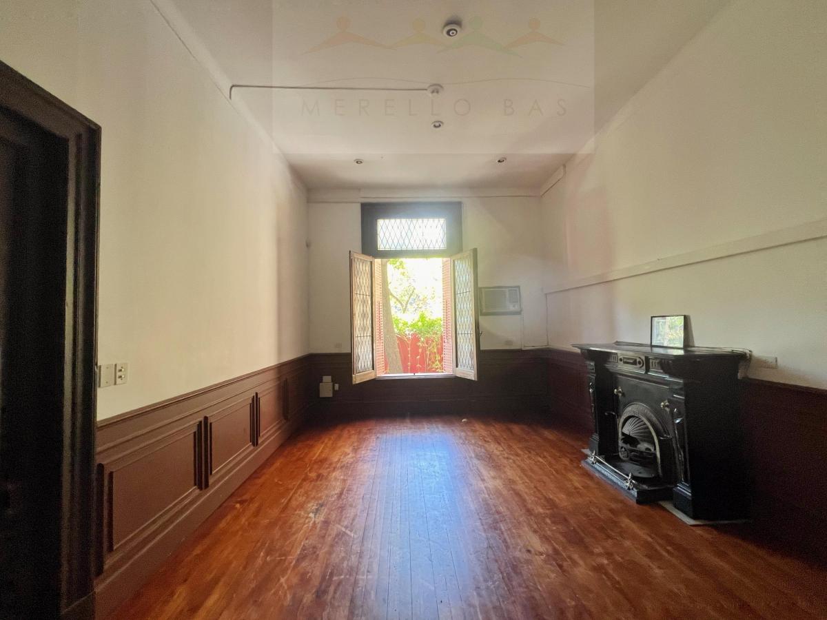 Local Comercial/oficinas en Casona Patrimonio Histórico en Excelente Ubicación 3