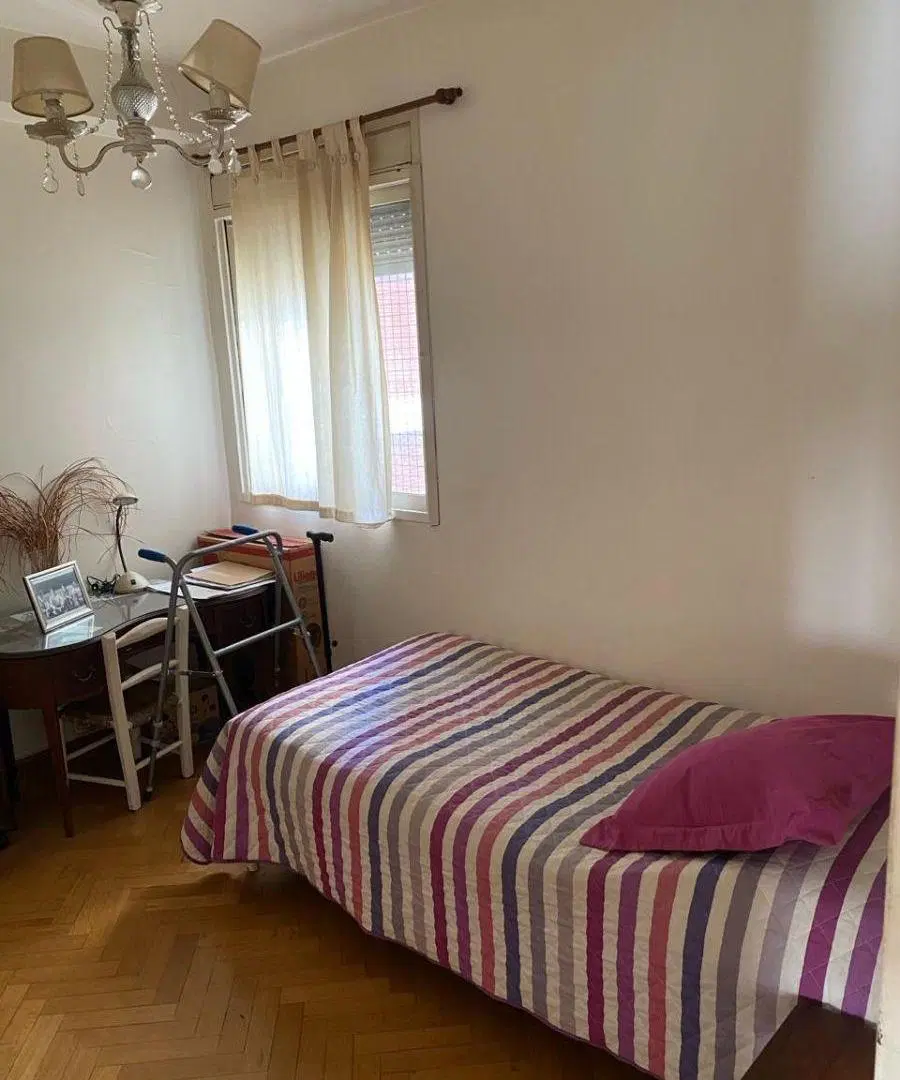 AMOBLADO Con Gran Terraza y Balcón, 4 Ambientes Luminoso en Piso Alto en Pleno Recoleta - CON COCHER 3