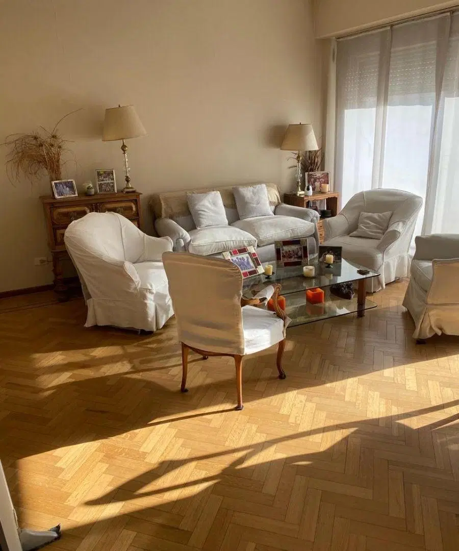 AMOBLADO Con Gran Terraza y Balcón, 4 Ambientes Luminoso en Piso Alto en Pleno Recoleta - CON COCHER 2