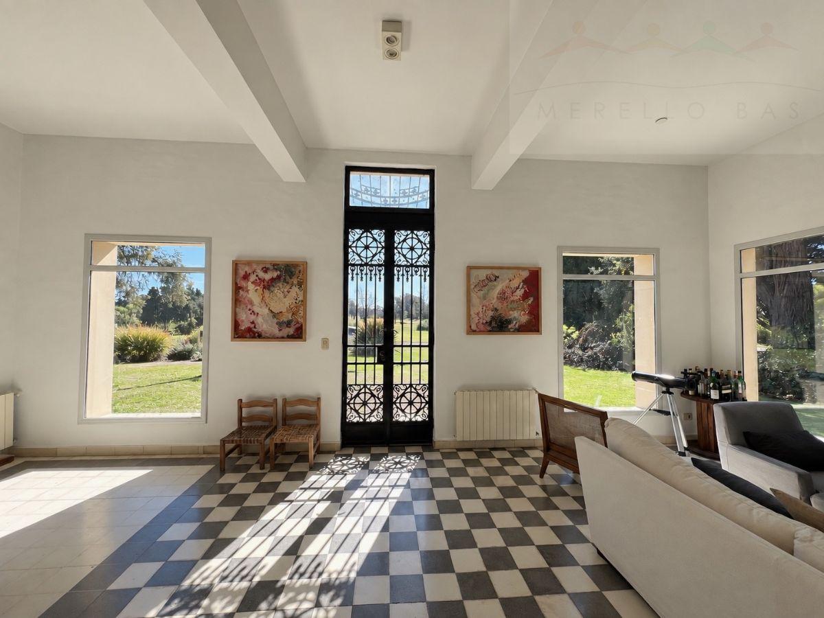 Foto de En 2 lotes, casa de 3 dormitorios + loft independiente, con pileta y, imagen 2