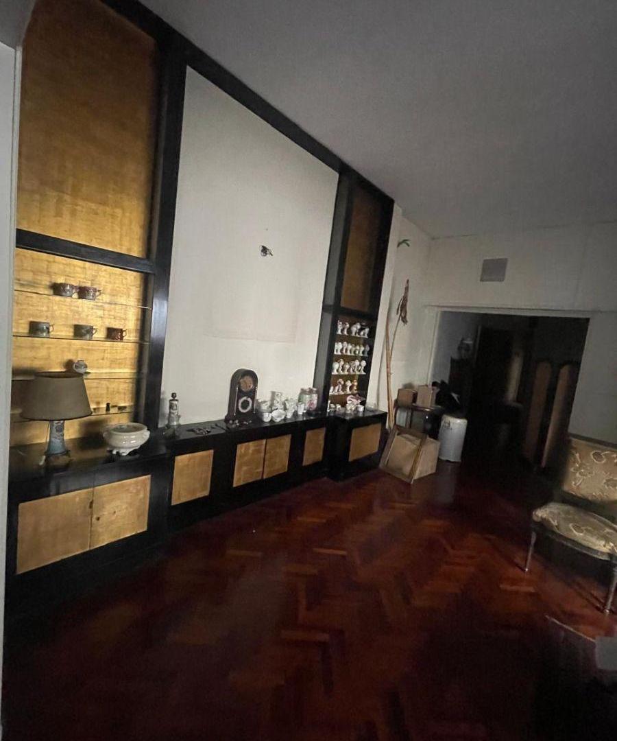 Foto de En la mejor ubicación de Recoleta, 4 ambientes con a reciclar con, imagen 4